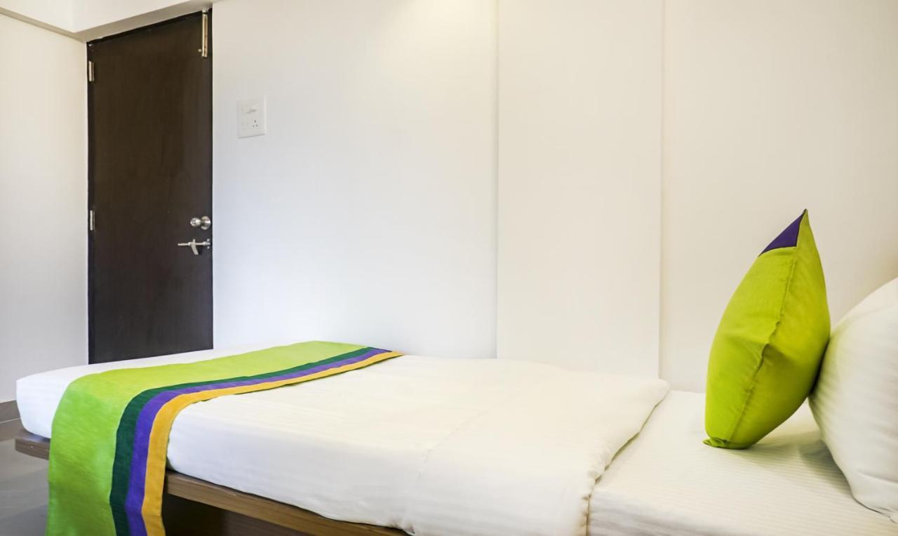 Treebo Luxe Suite, Shivaji Nagar 푸네 외부 사진